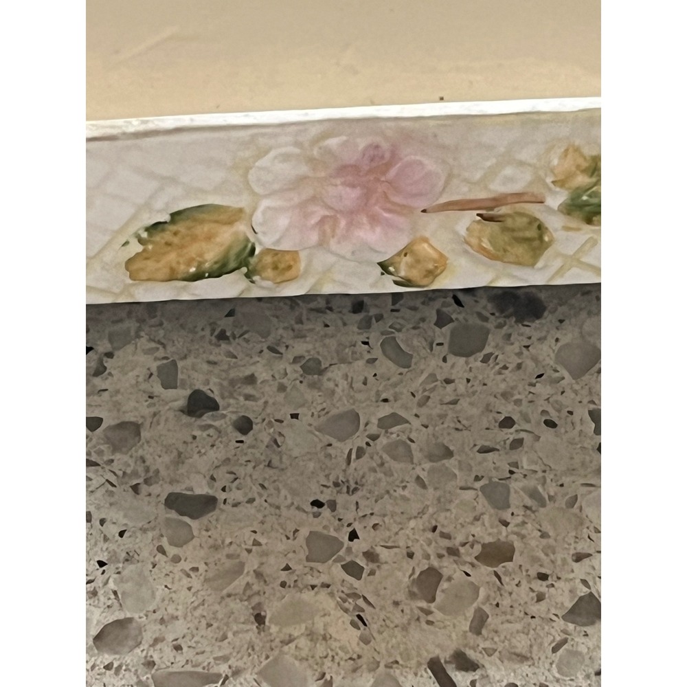 Vintage Chase Japan Ceramic Box Yellow Bird Pink Flower Lattice Gold Trim - Picture 6 of 7